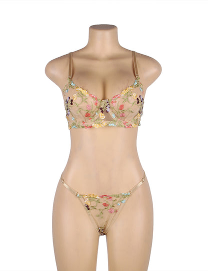 Central Foundations Floral Embroidery Lingerie Set