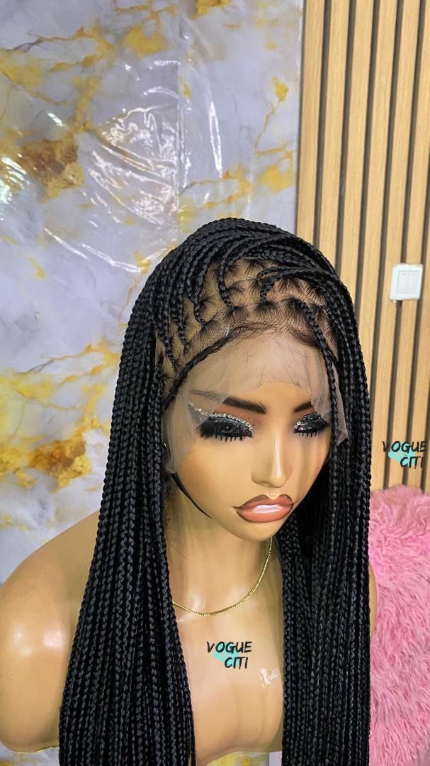 Amina Knotless Braid