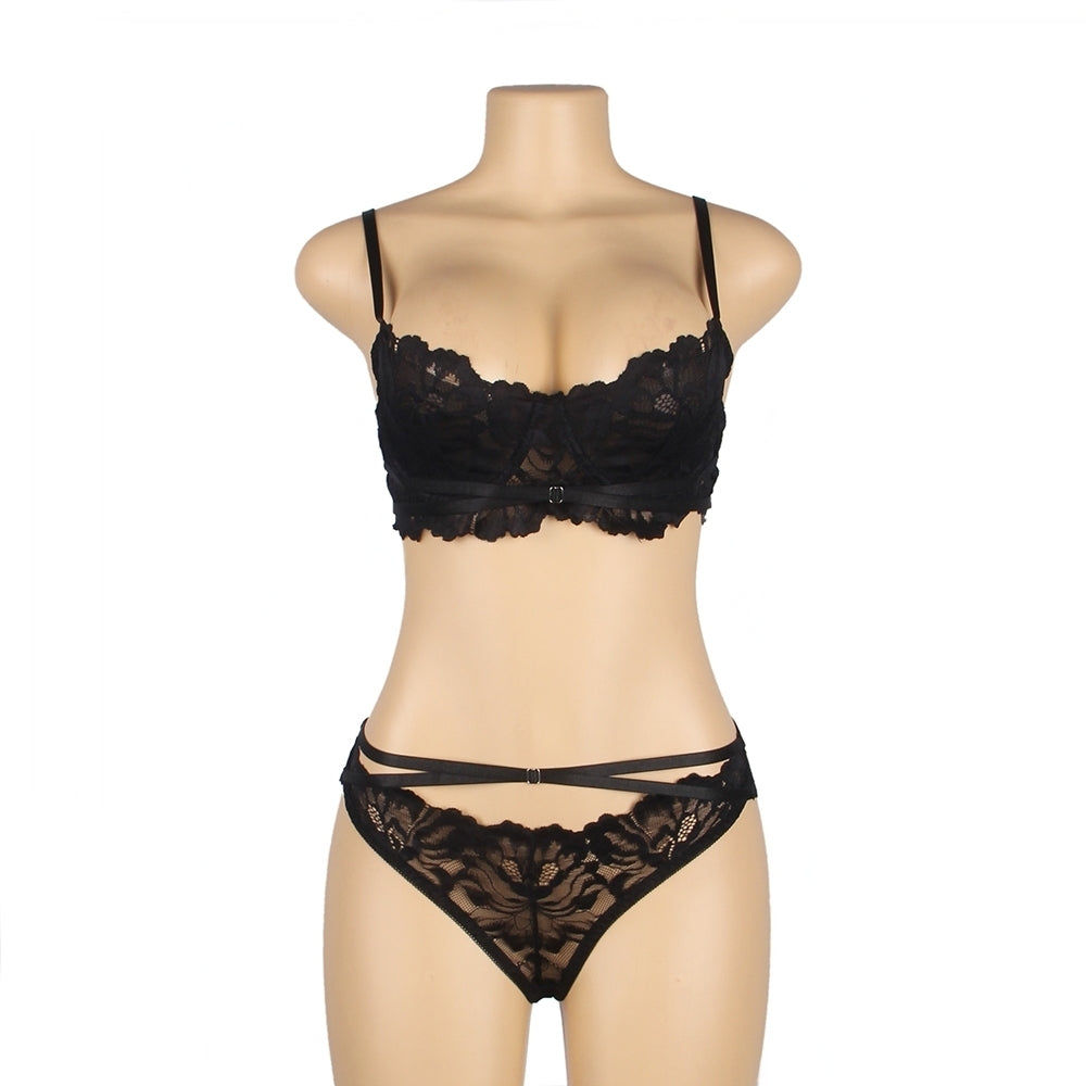 Plus Pretty Lovely Floral Lace Lingerie Set