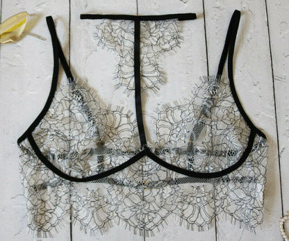 Bare it Out Lingerie Set